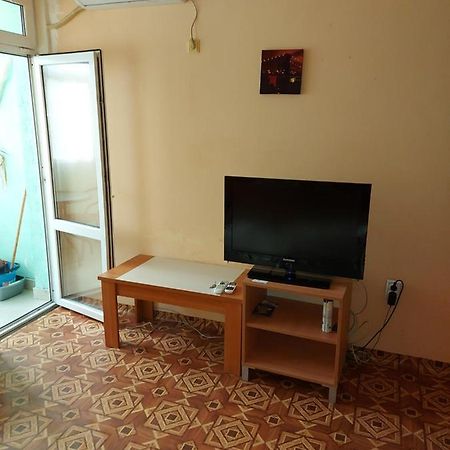 Studio Burgas - Economy Studio Apartment Ngoại thất bức ảnh